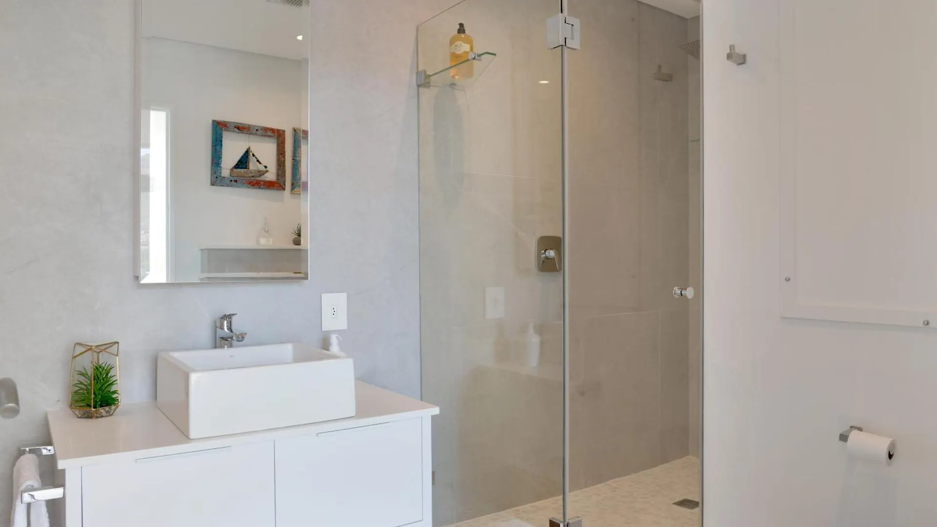 Appartement Modern Designer Penthouse With Panoramic Views Amanda à Le Cap