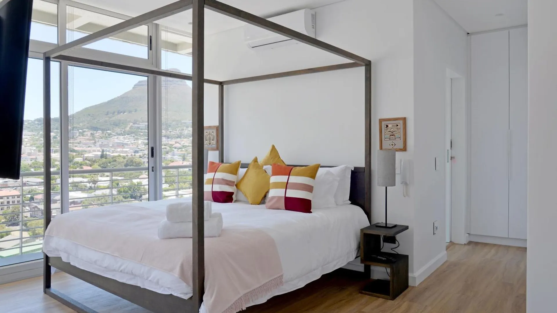 Appartement Modern Designer Penthouse With Panoramic Views Amanda à Le Cap